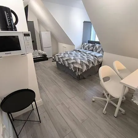 Studio Style Room, Near Tooting Broadway Station London Exterior foto